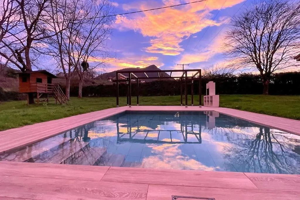 Holiday home Ozollo Bekoa - Casa Con Piscina En El Corazon De Urdaibai. Villa Gautegiz Arteaga