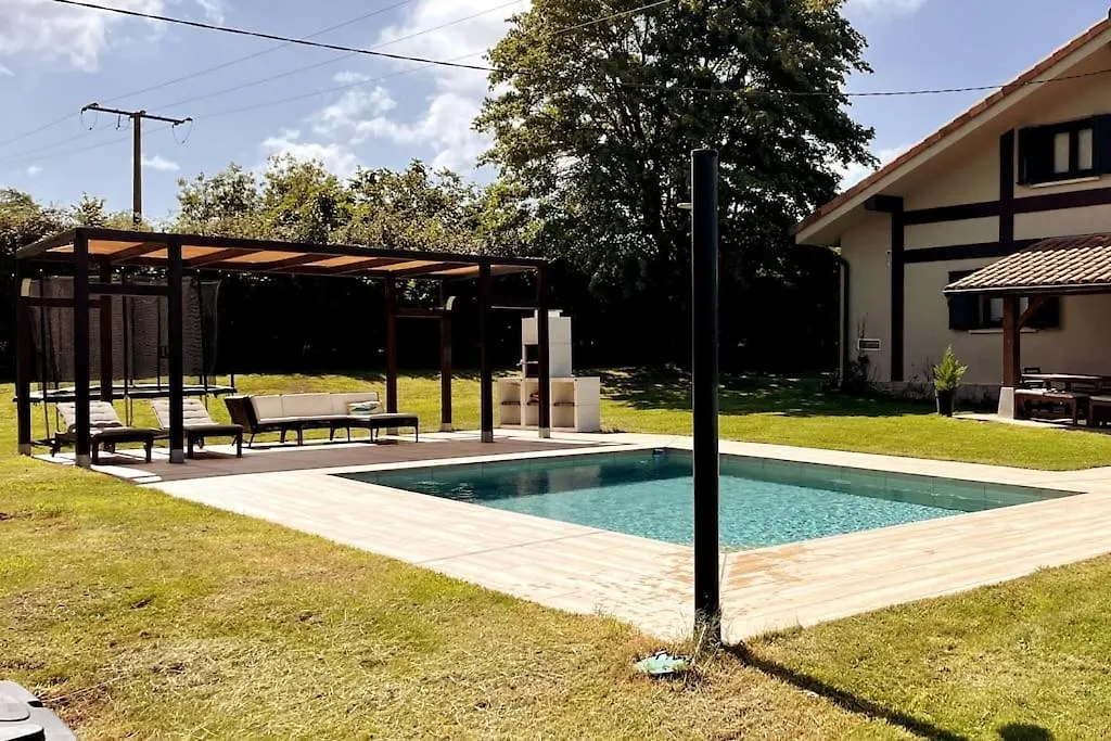 Holiday home Ozollo Bekoa - Casa Con Piscina En El Corazon De Urdaibai. Villa Gautegiz Arteaga Spain
